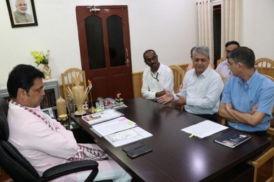 CM held meeting with delegates of Land Port authority of India